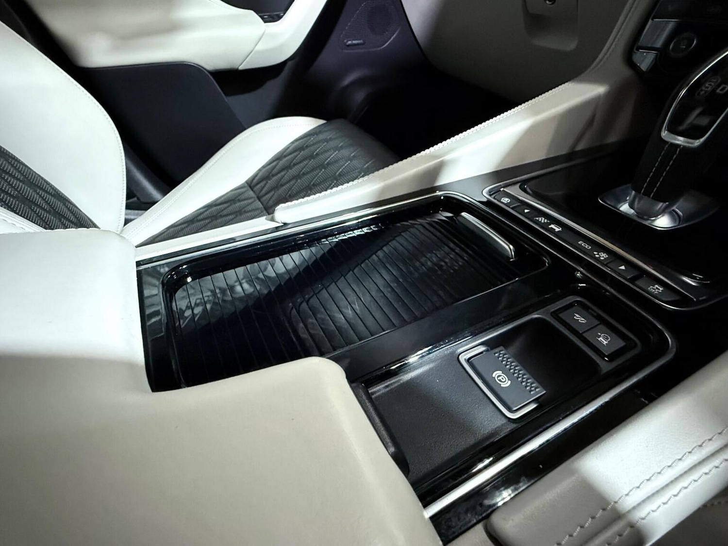 Used Jaguar F-Pace 2021 for sale - 76455399: Photo 60