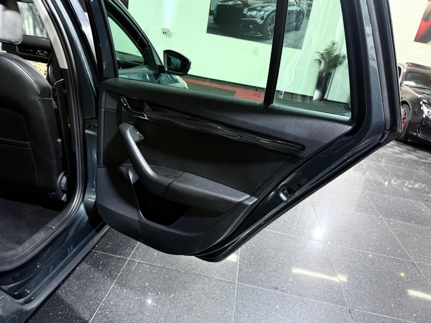 Used Skoda Octavia 2018 for sale - 76257598: Photo 36