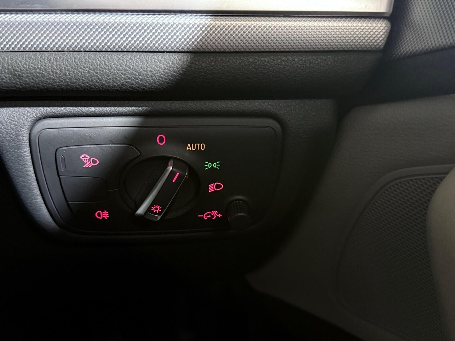 Used Audi A6 Allroad 2013 for sale - 77089792: Photo 45