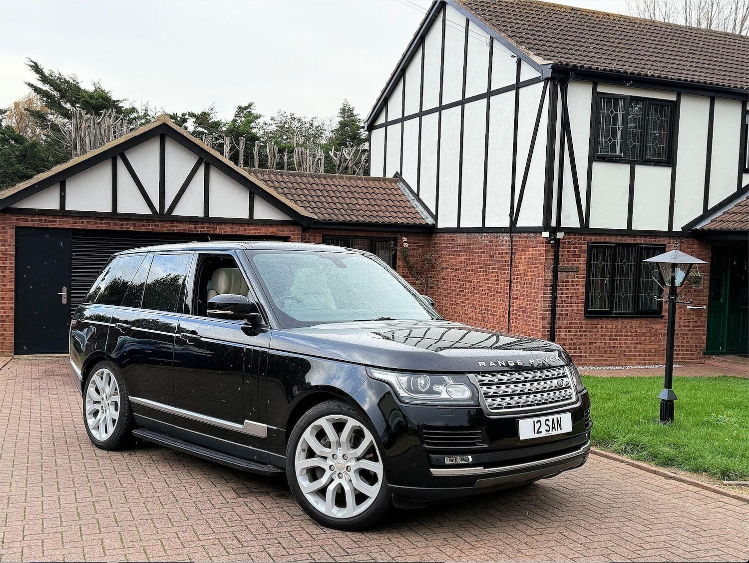 Used Land Rover Range Rover 2015 for sale - 76618712: Photo 1