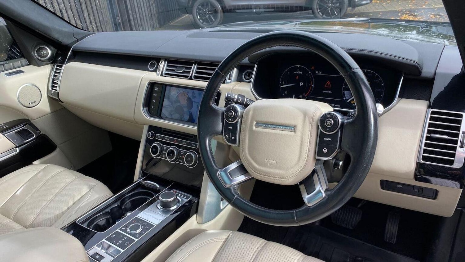 Used Land Rover Range Rover 2015 for sale - 76618712: Photo 4