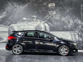 Used Ford Focus 2015 for sale - 74938113: Photo