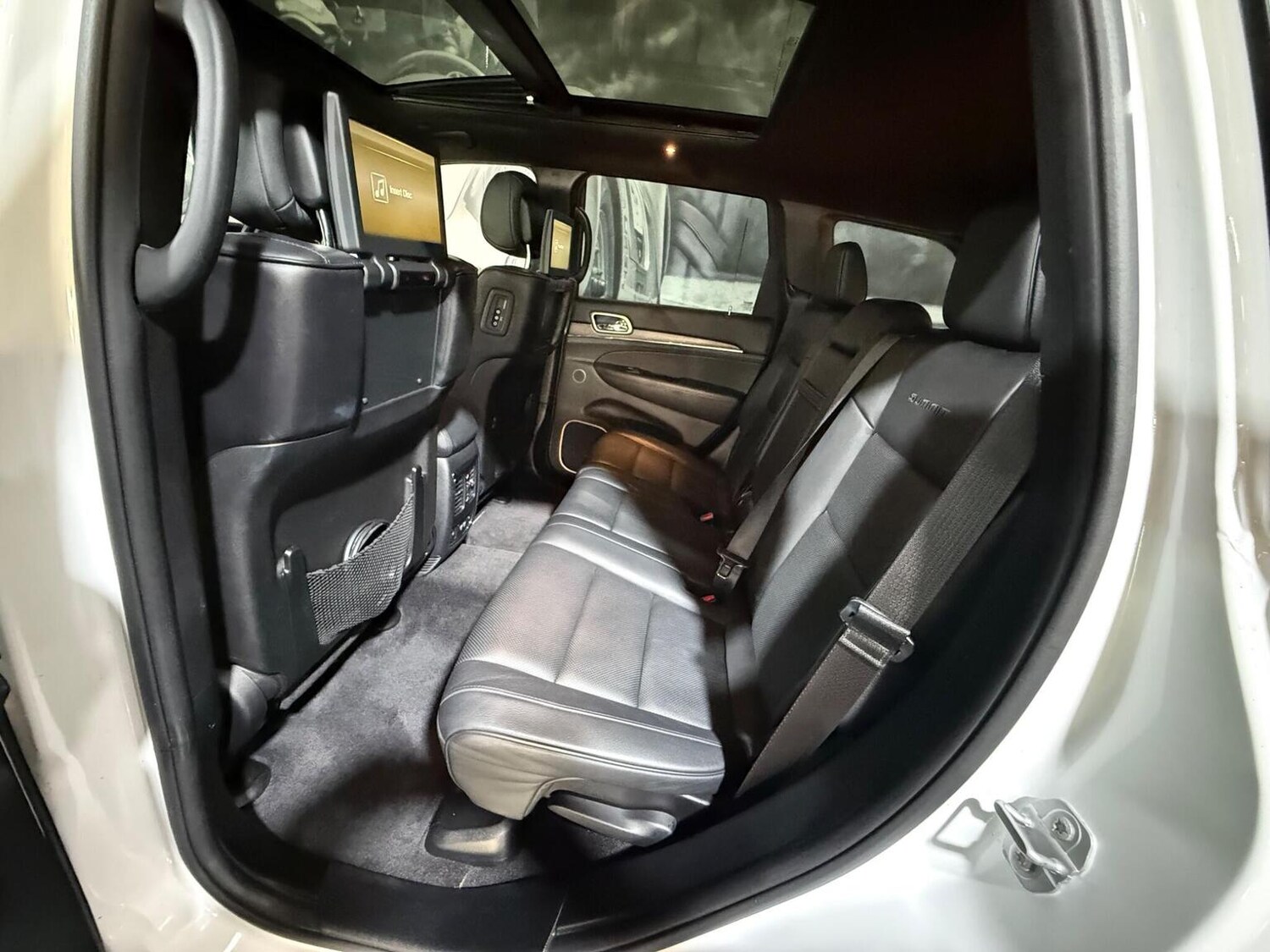 Used Jeep Grand Cherokee 2017 for sale - 78057131: Photo 14