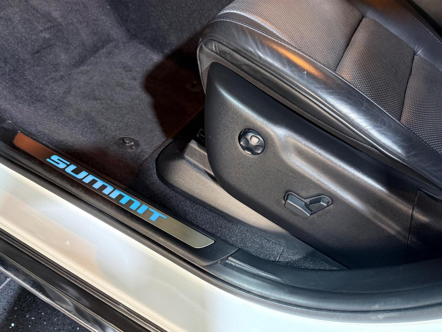 Used Jeep Grand Cherokee 2017 for sale - 78057131: Photo 7