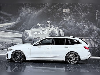 Used BMW 3 Series 2021 for sale - 78359999: Photo