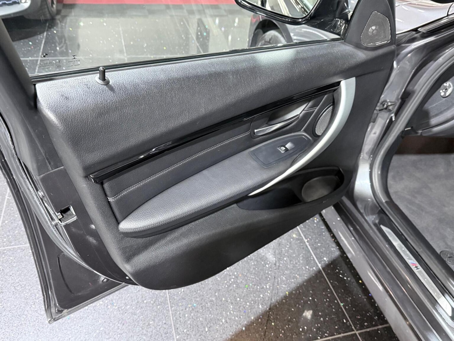 Used BMW 3 Series 2016 for sale - 78121561: Photo 64