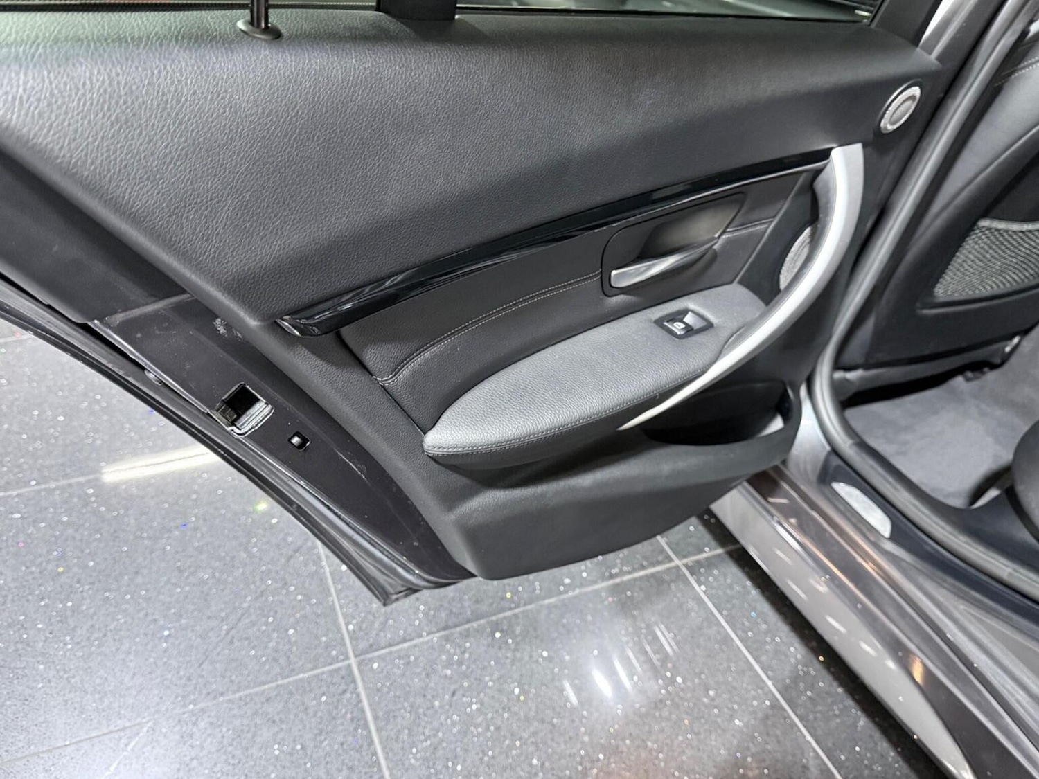 Used BMW 3 Series 2016 for sale - 78121561: Photo 65