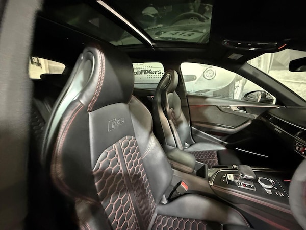 Used Audi RS4 2018 for sale - 75535603: Photo 10