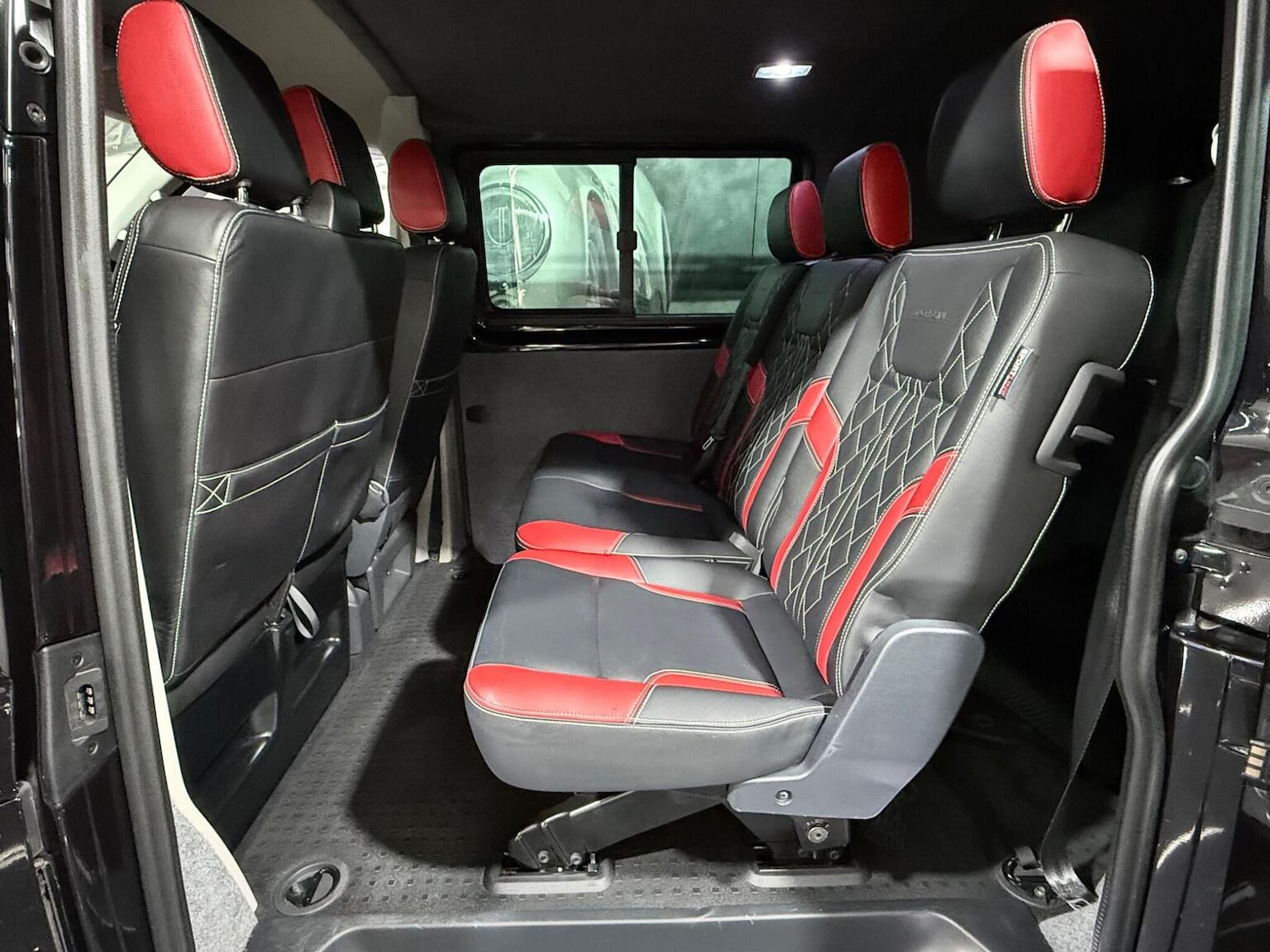 Used Volkswagen Transporter 2019 for sale - 77906425: Photo 15