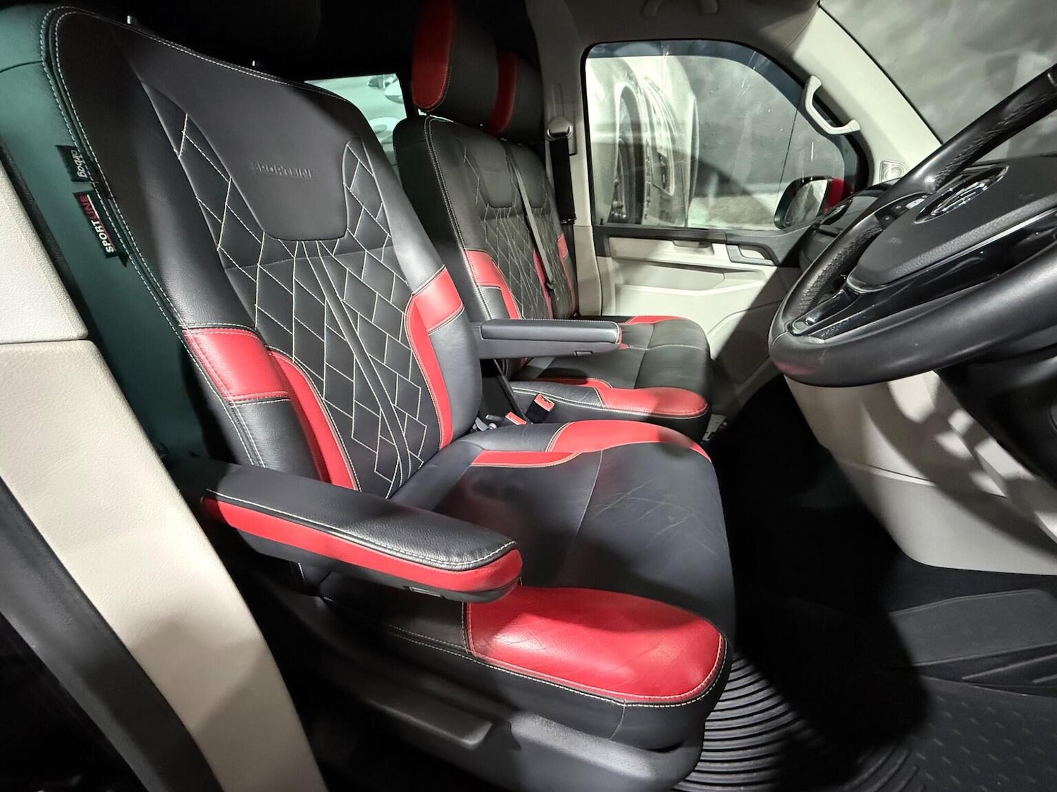 Used Volkswagen Transporter 2019 for sale - 77906425: Photo 6