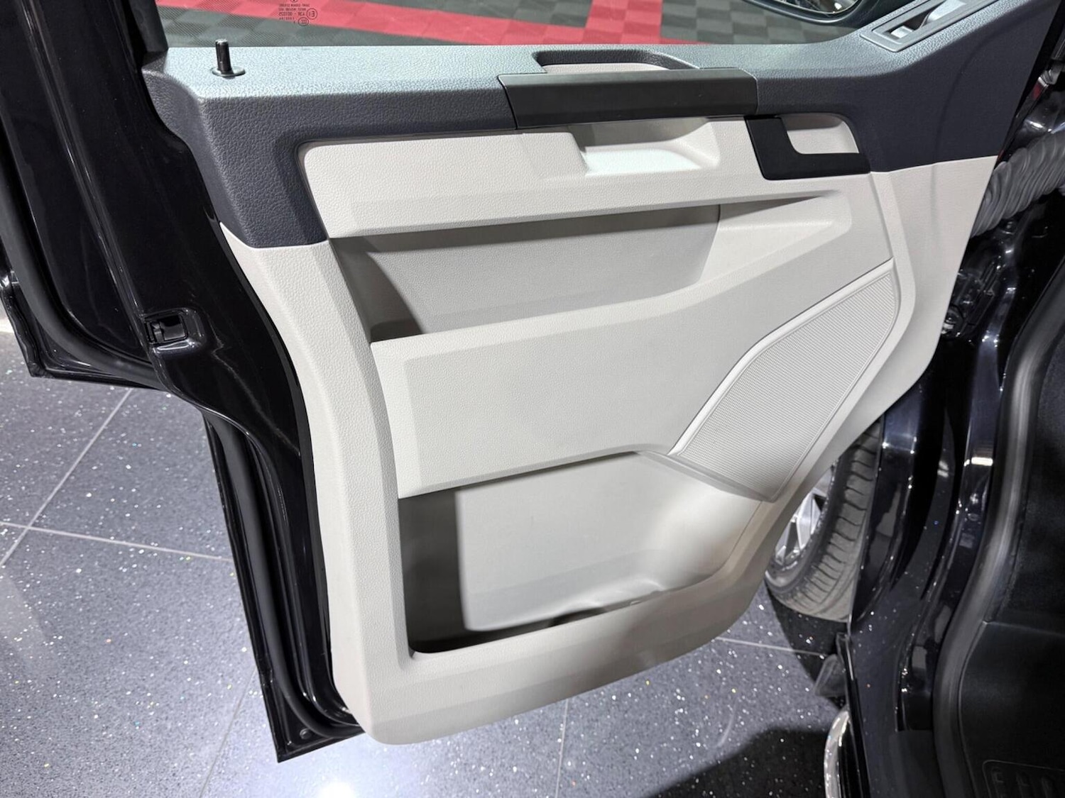 Used Volkswagen Transporter 2019 for sale - 77906425: Photo 61