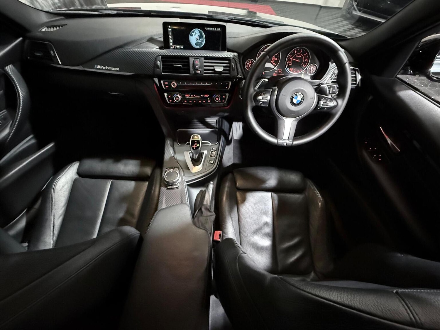 Used BMW 3 Series 2018 for sale - 77906410: Photo 12