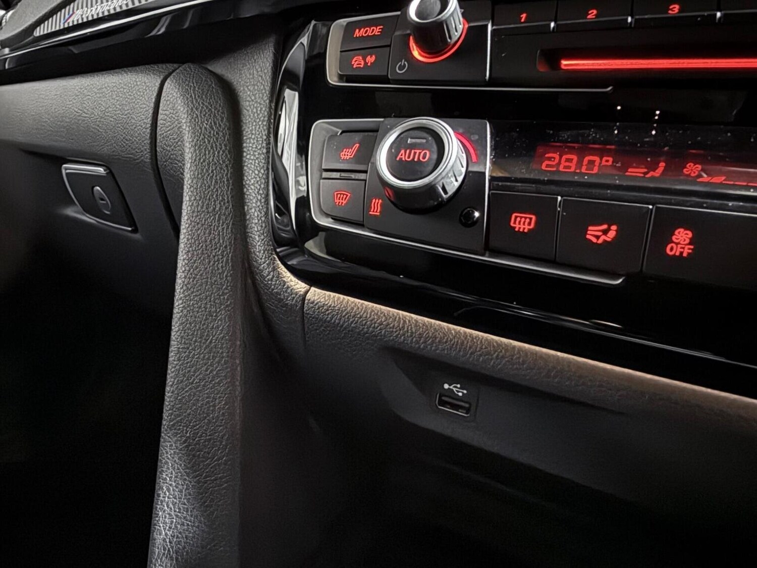 Used BMW 3 Series 2018 for sale - 77906410: Photo 33