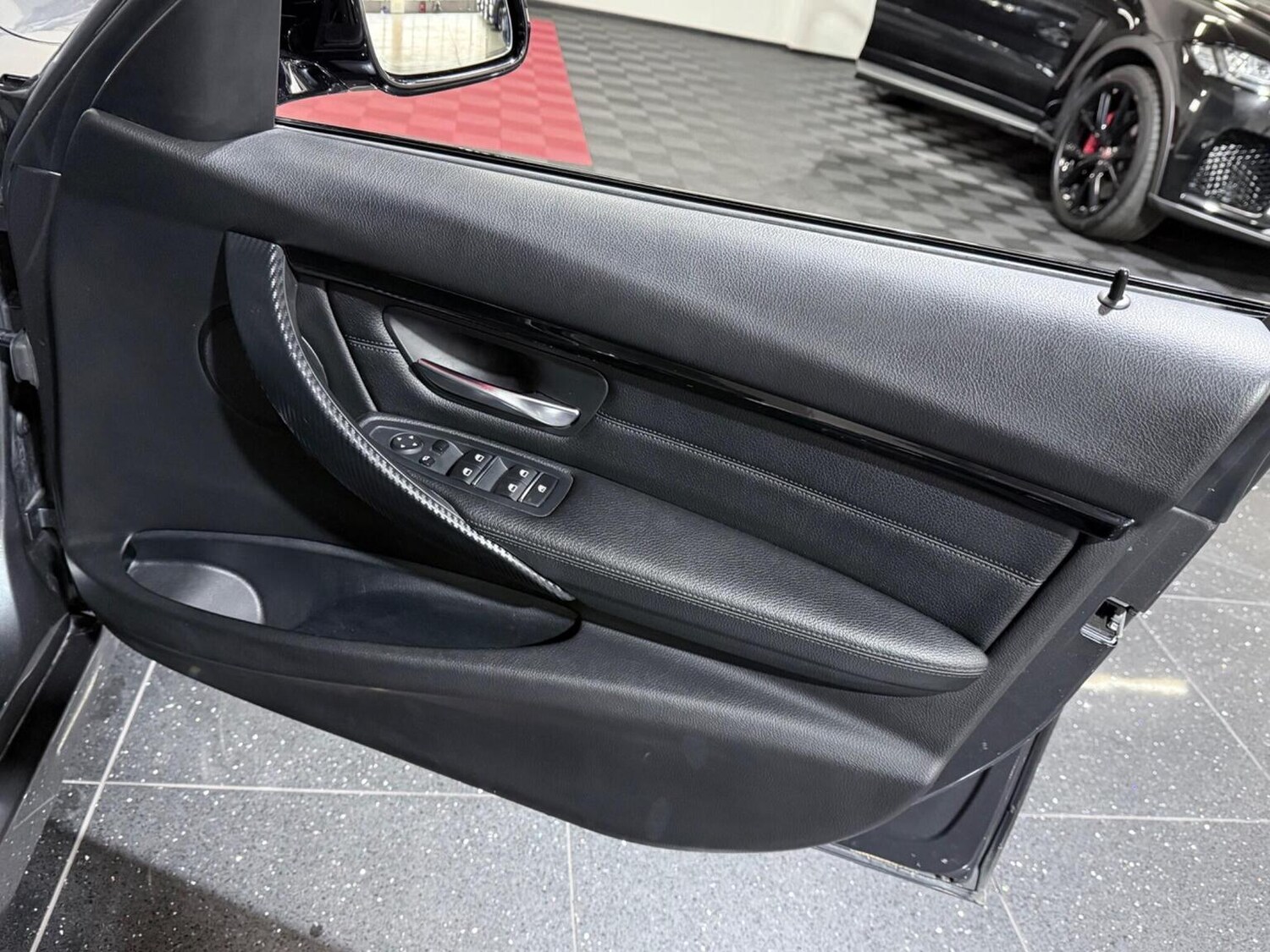 Used BMW 3 Series 2018 for sale - 77906410: Photo 63