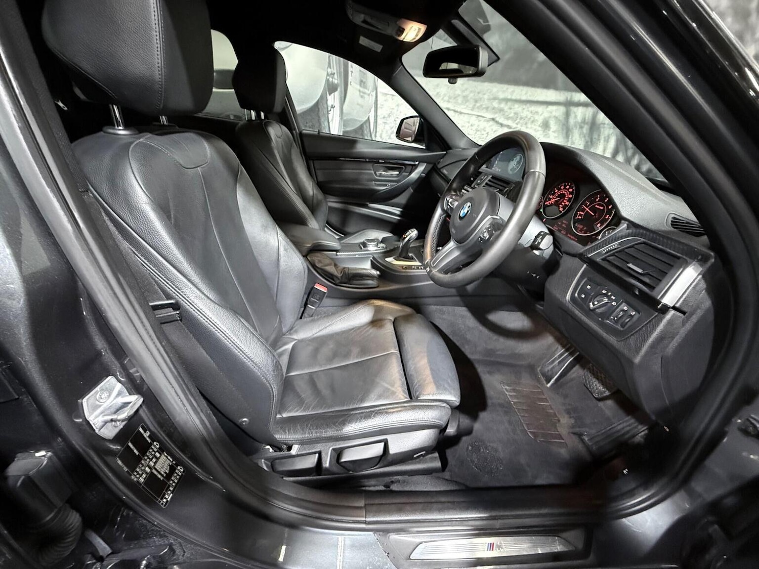 Used BMW 3 Series 2018 for sale - 77906410: Photo 8