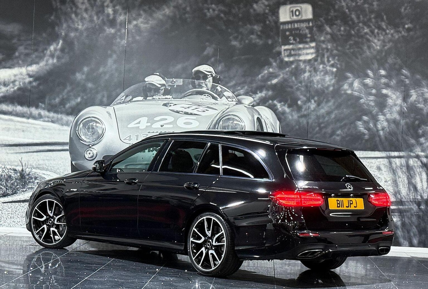 Used Mercedes-Benz E Class 2018 for sale - 76968580: Photo 3