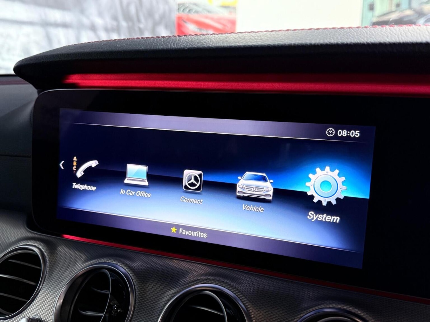 Used Mercedes-Benz E Class 2018 for sale - 76968580: Photo 39