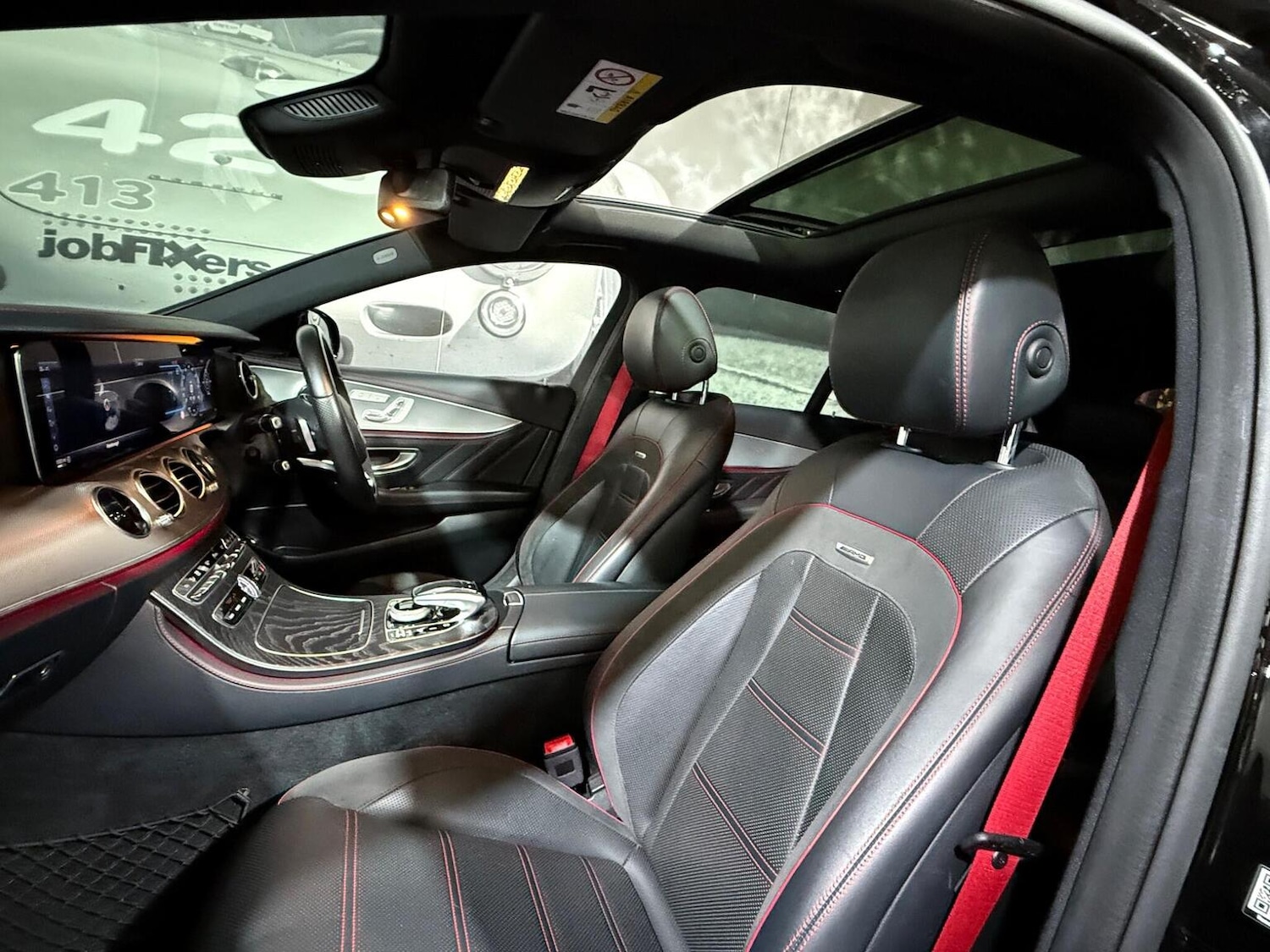 Used Mercedes-Benz E Class 2018 for sale - 76968580: Photo 8