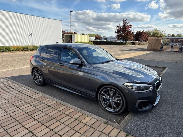 Used BMW 1 Series 2017 for sale - 76142484: Photo 1