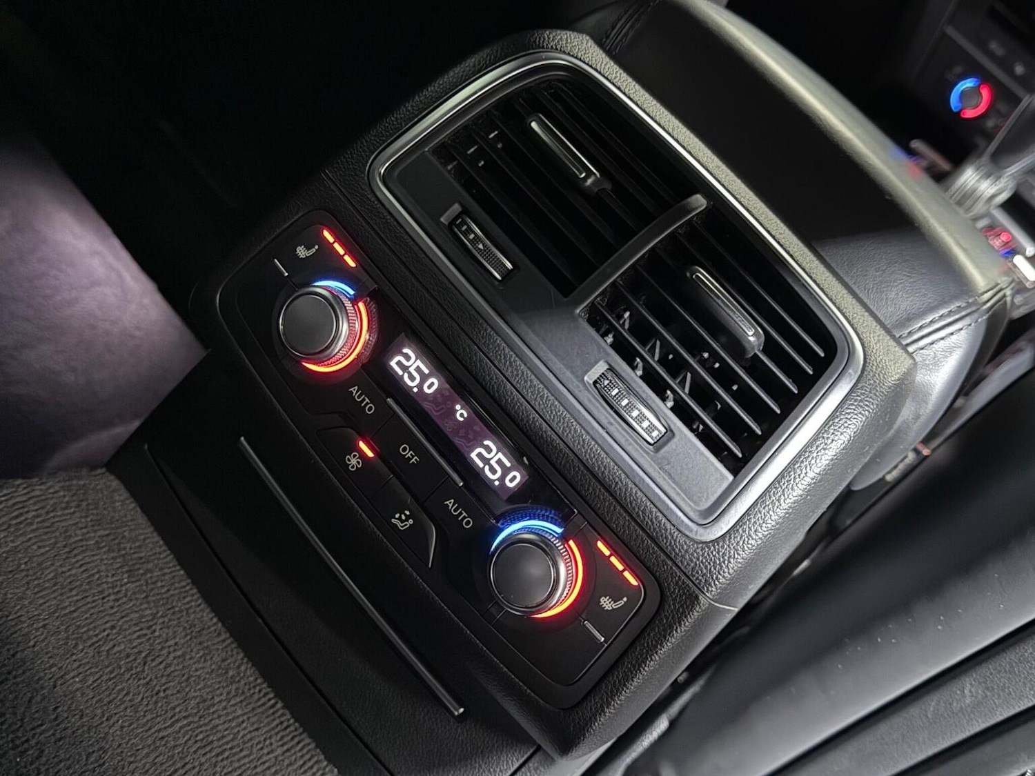 Used Audi A7 2015 for sale - 77906510: Photo 17