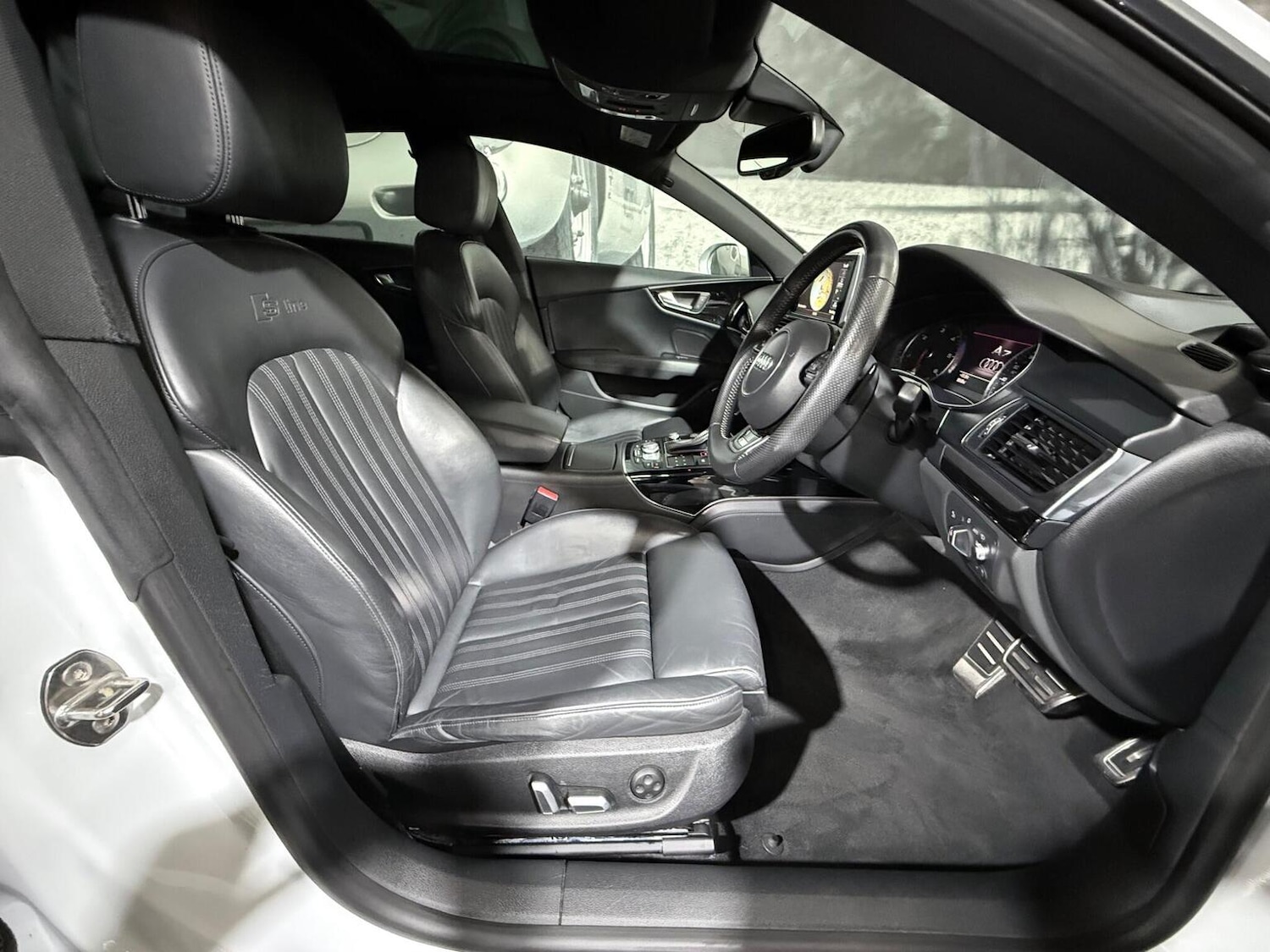 Used Audi A7 2015 for sale - 77906510: Photo 9