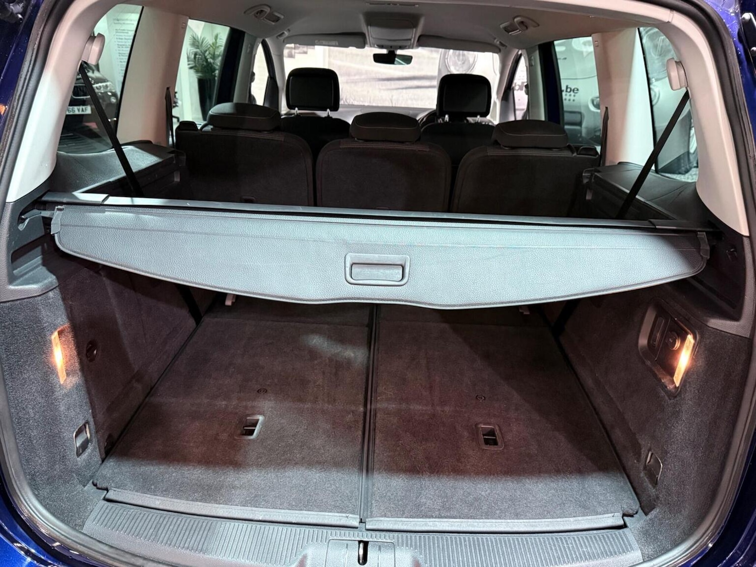 Used Volkswagen Sharan 2017 for sale - 77516140: Photo 25