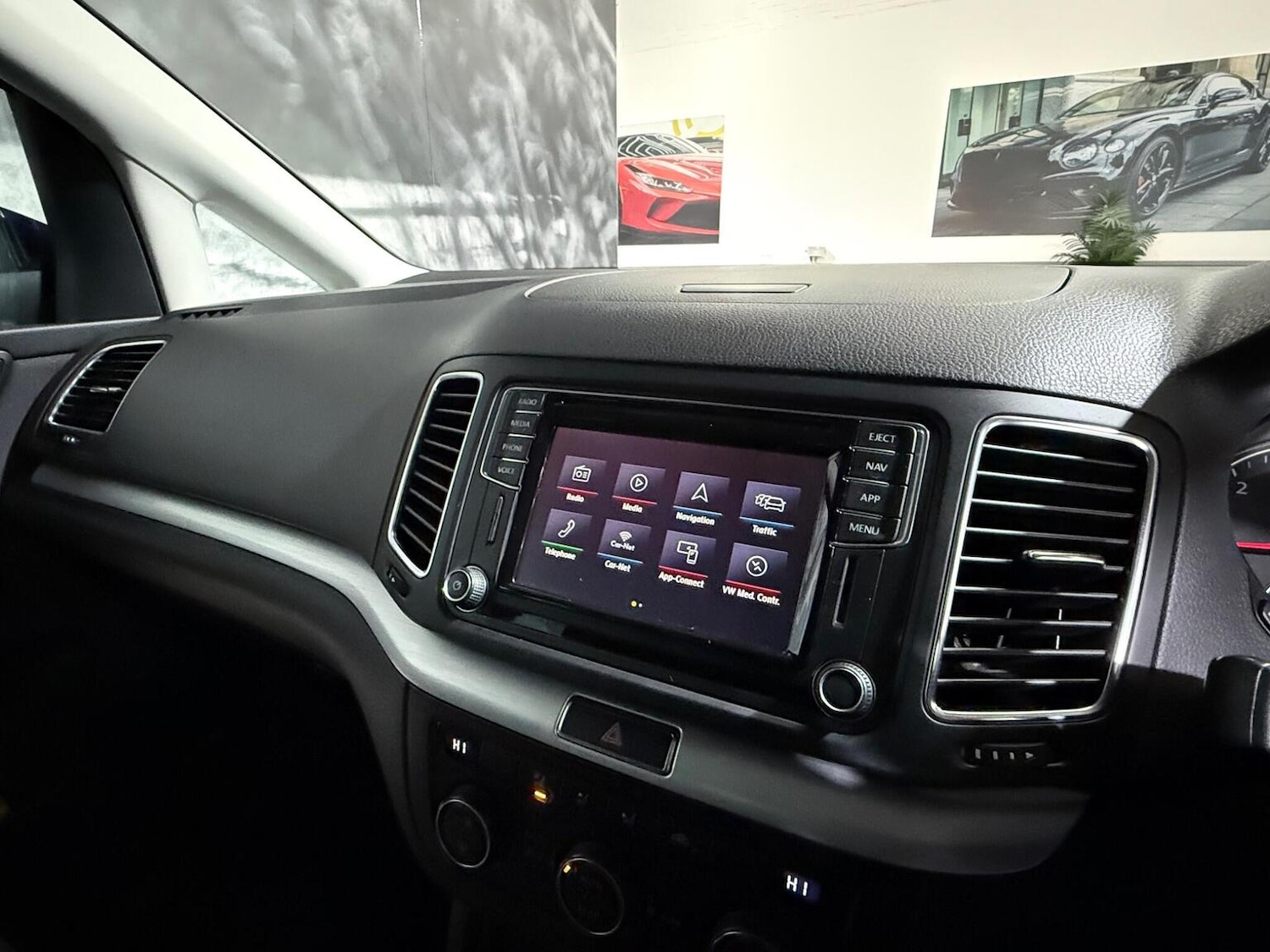 Used Volkswagen Sharan 2017 for sale - 77516140: Photo 31