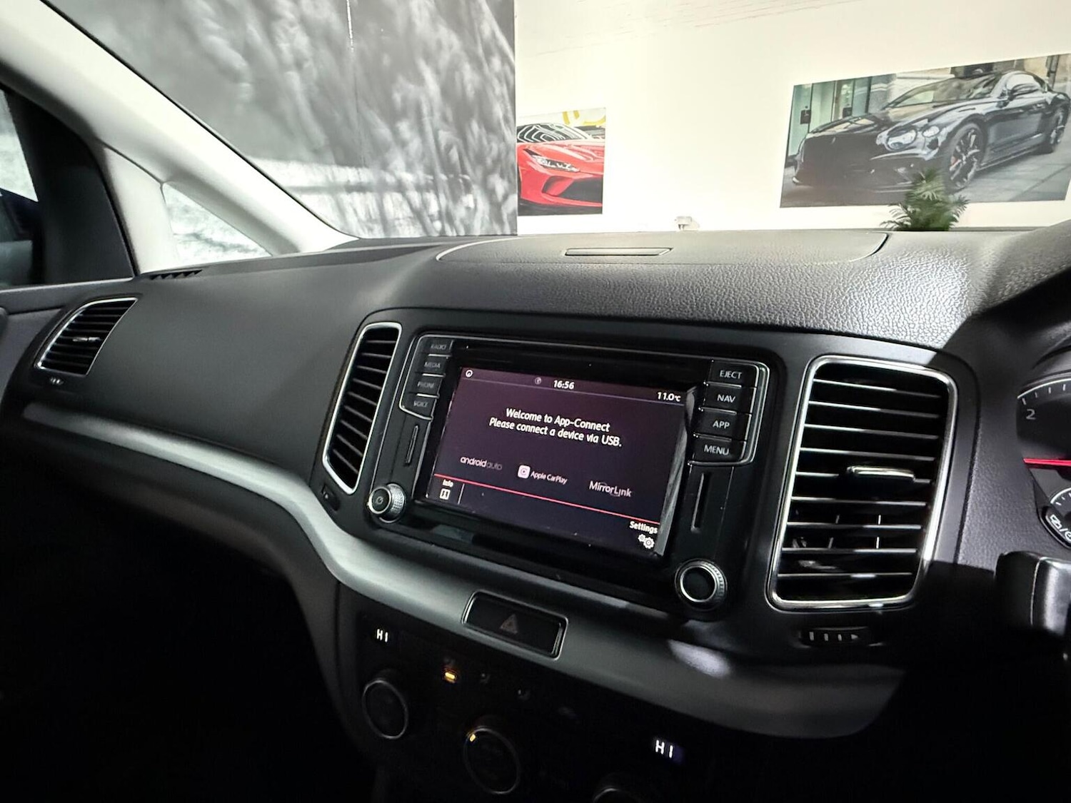 Used Volkswagen Sharan 2017 for sale - 77516140: Photo 33