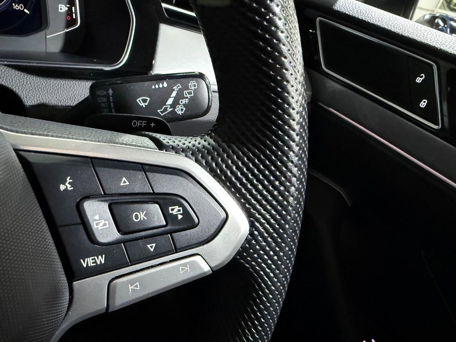 Used Volkswagen Passat 2022 for sale - 76576912: Photo 31