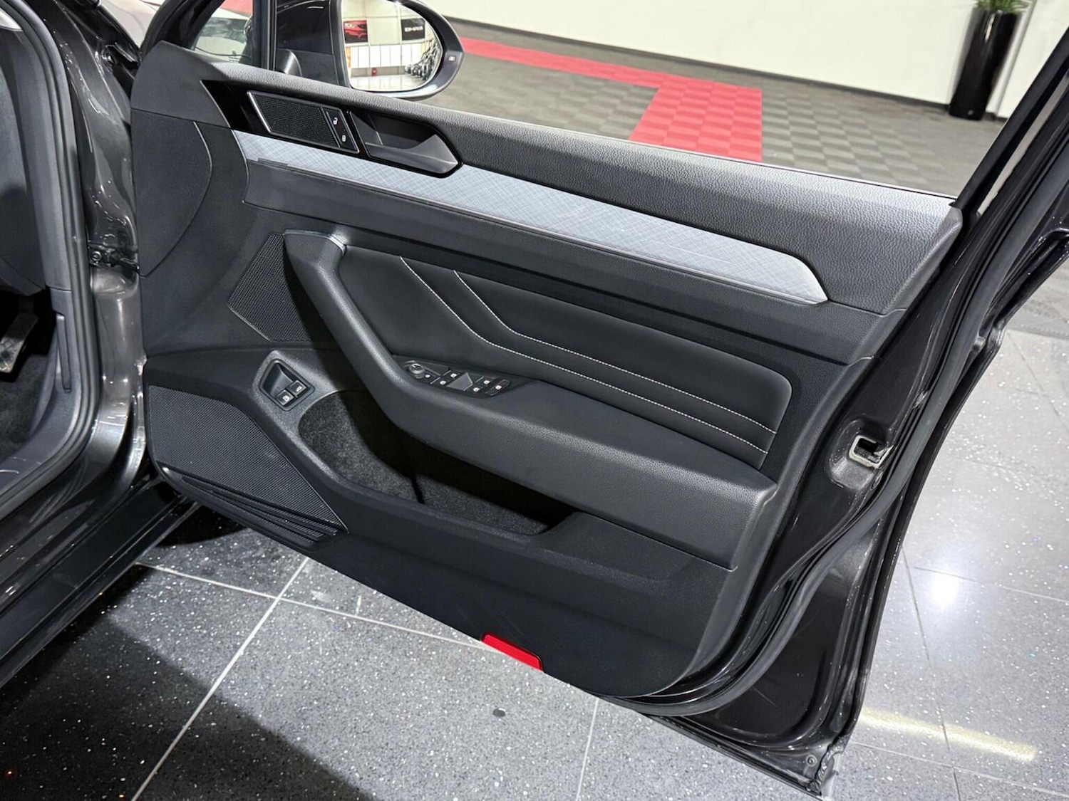 Used Volkswagen Passat 2022 for sale - 76576912: Photo 50