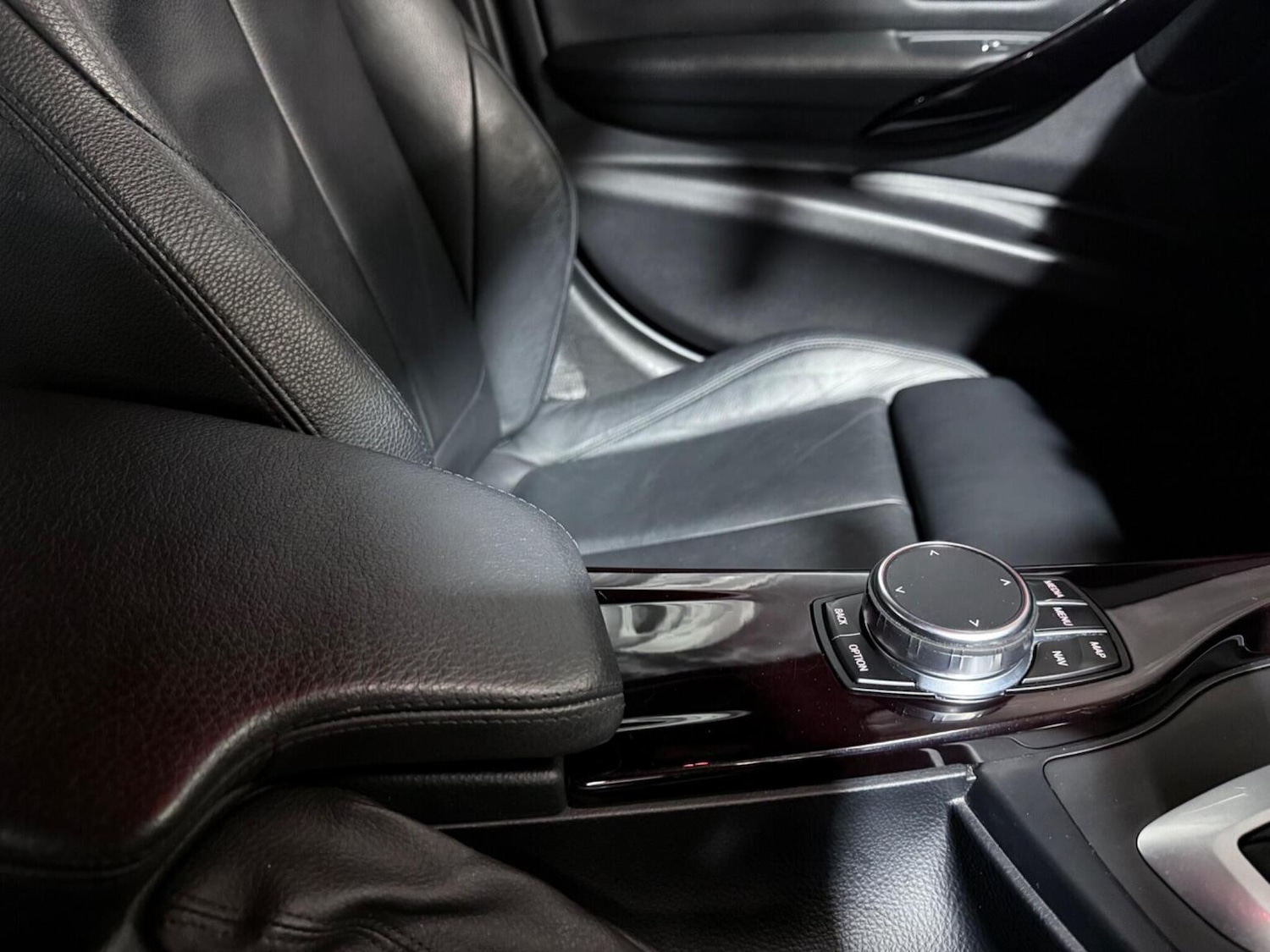 Used BMW 3 Series 2019 for sale - 76706152: Photo 53