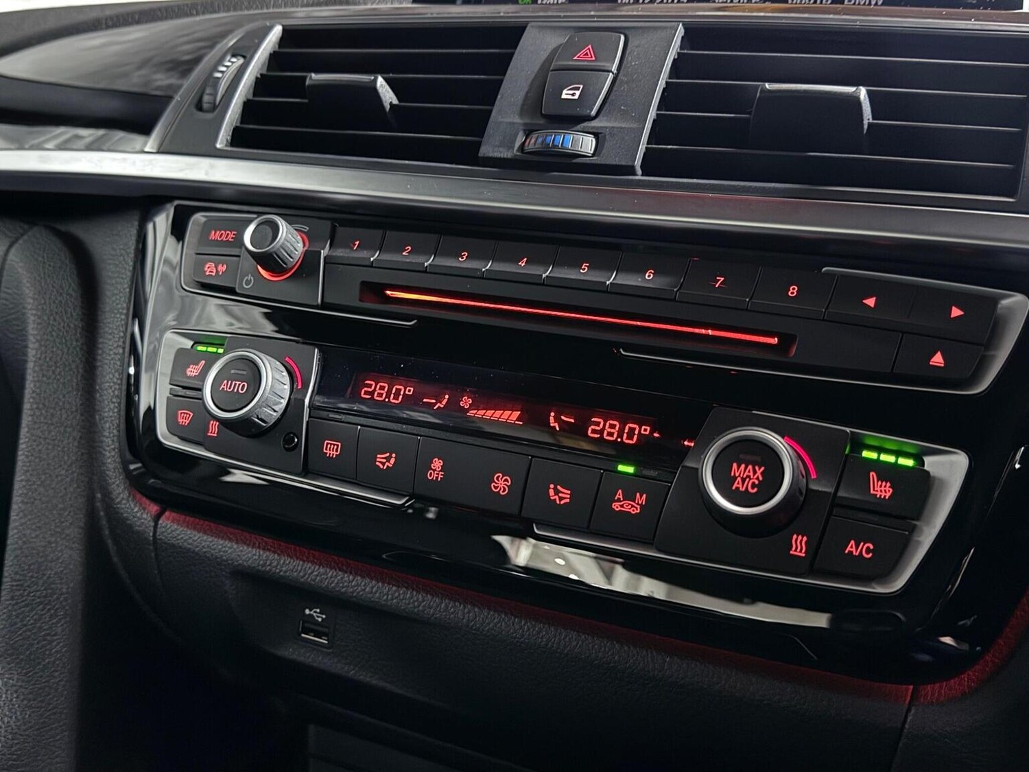 Used BMW 3 Series 2019 for sale - 76706152: Photo 56