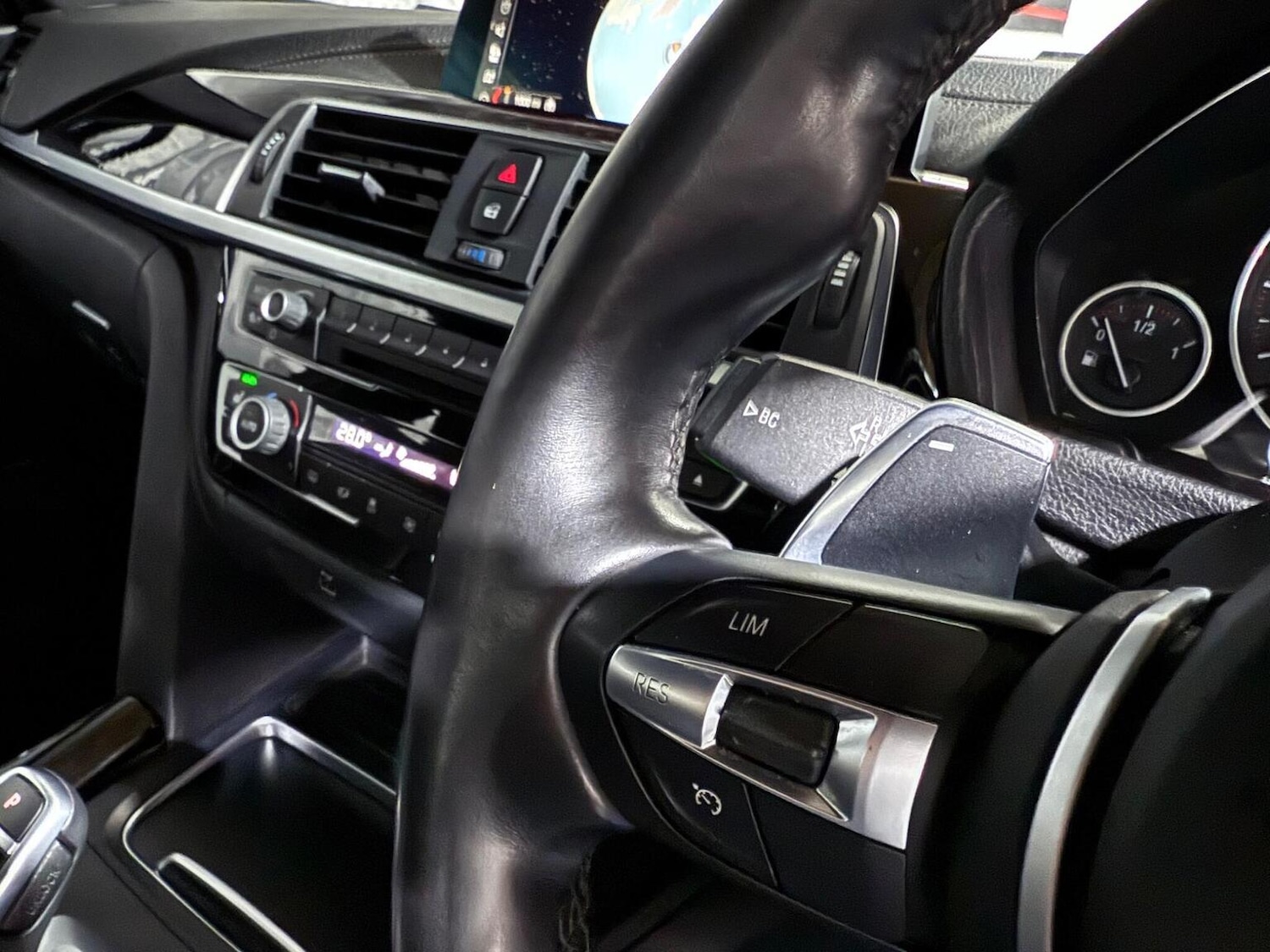 Used BMW 3 Series 2019 for sale - 76706152: Photo 59