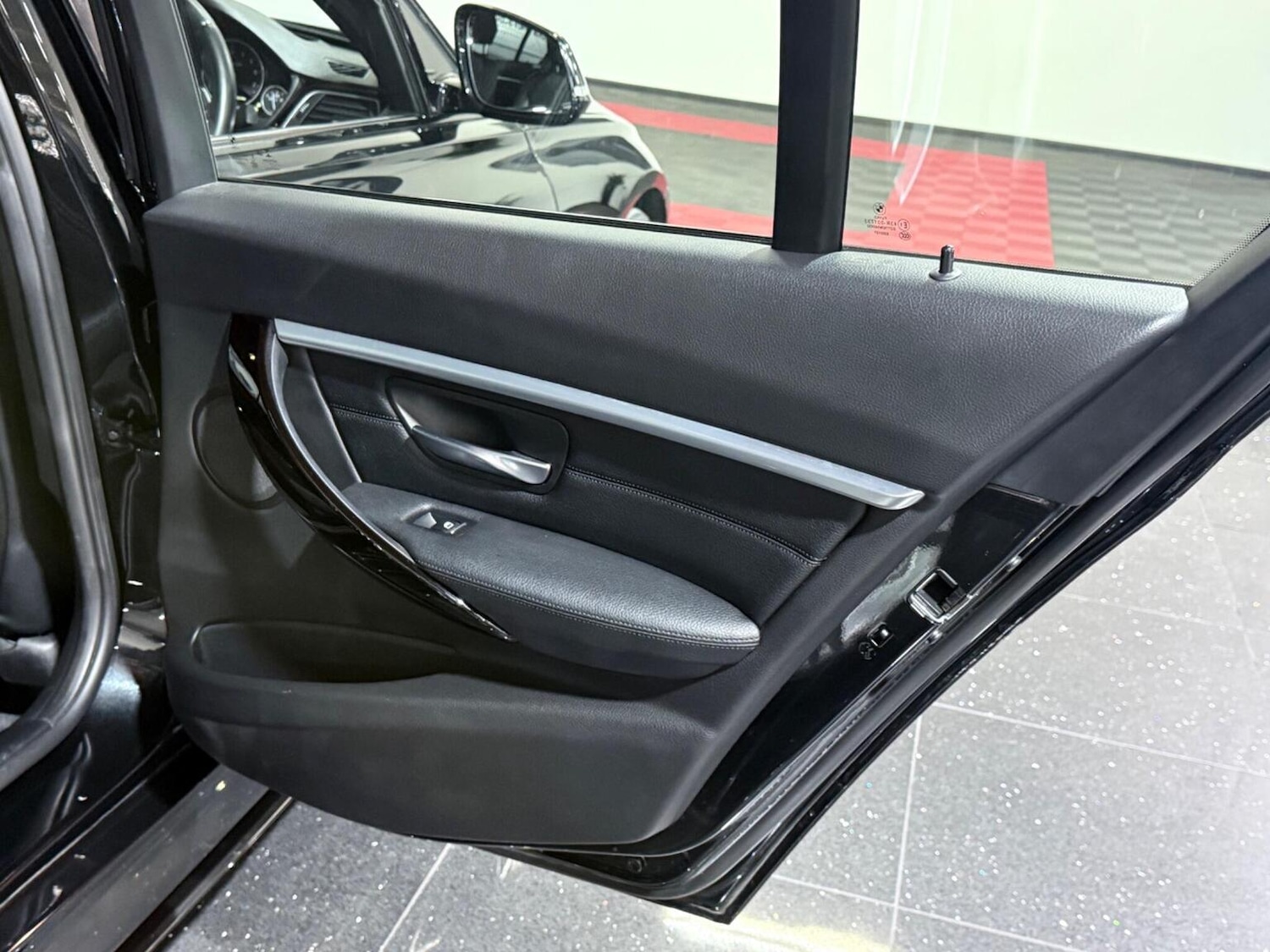 Used BMW 3 Series 2019 for sale - 76706152: Photo 68