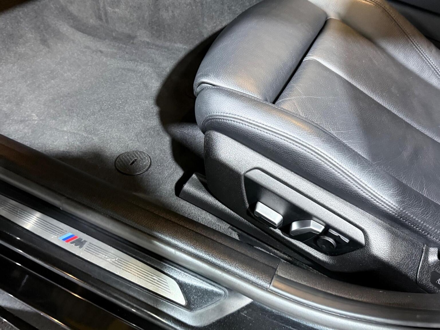 Used BMW 3 Series 2019 for sale - 76706152: Photo 7