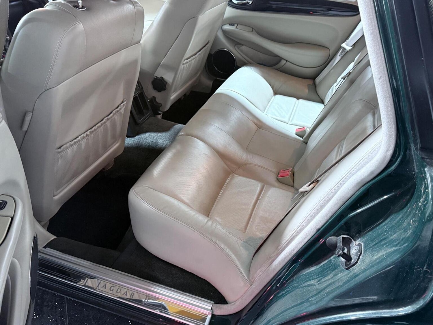 Used Jaguar XJ 1997 for sale - 77464704: Photo 6