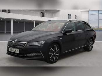 Used Skoda Superb 2021 for sale - 76237257: Photo