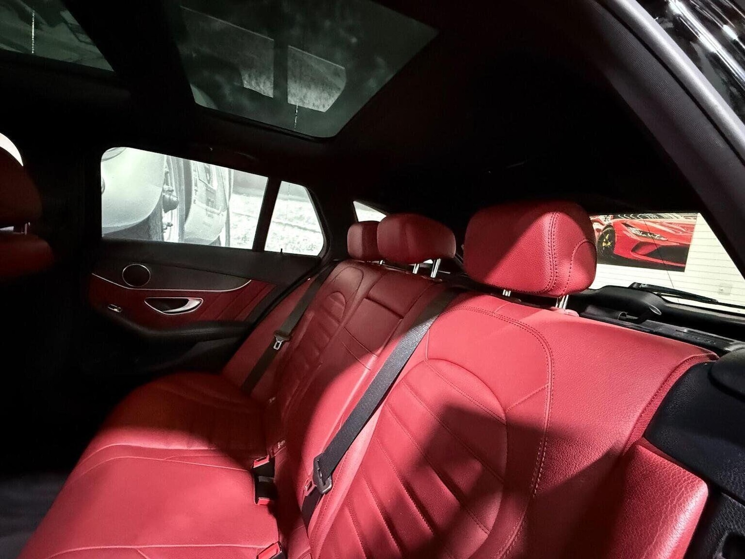 Used Mercedes-Benz C Class 2015 for sale - 76713031: Photo 17