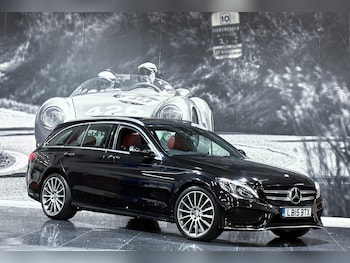 Used Mercedes-Benz C Class 2015 for sale - 76713031: Photo