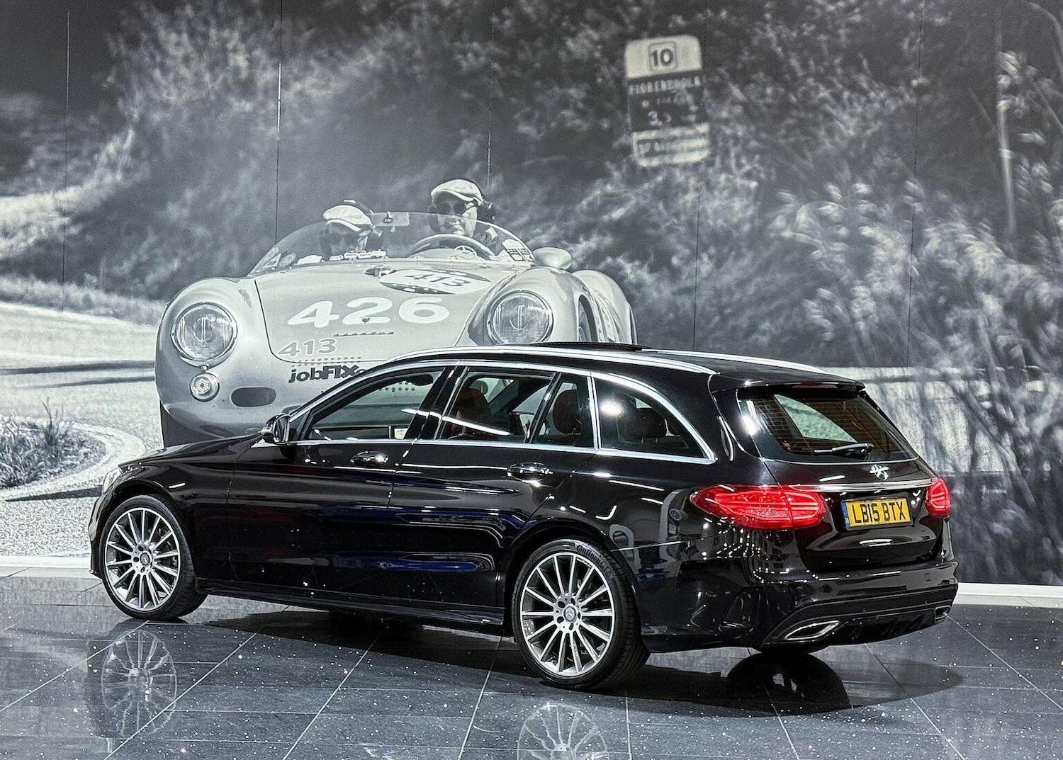 Used Mercedes-Benz C Class 2015 for sale - 76713031: Photo 3