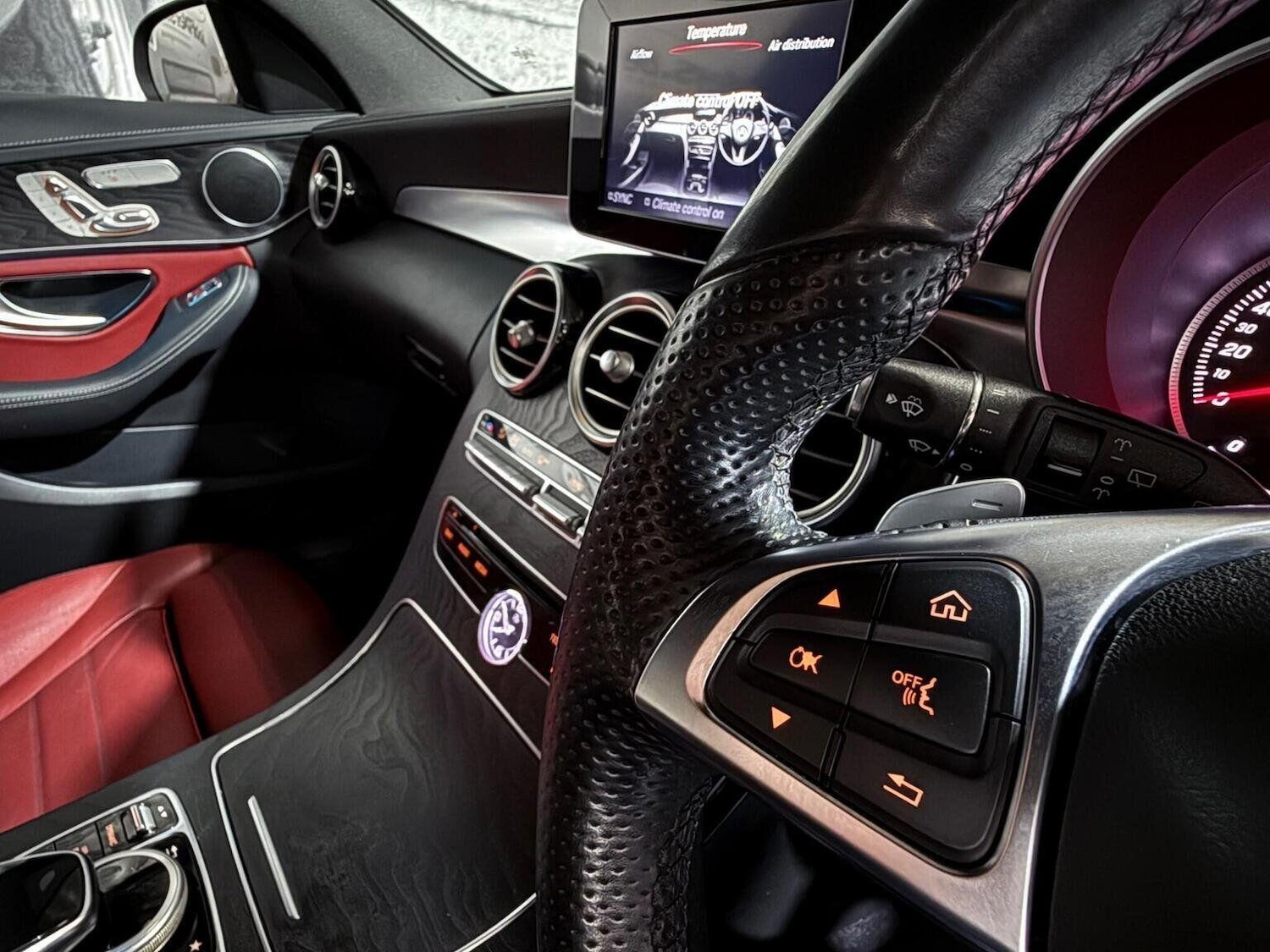 Used Mercedes-Benz C Class 2015 for sale - 76713031: Photo 53