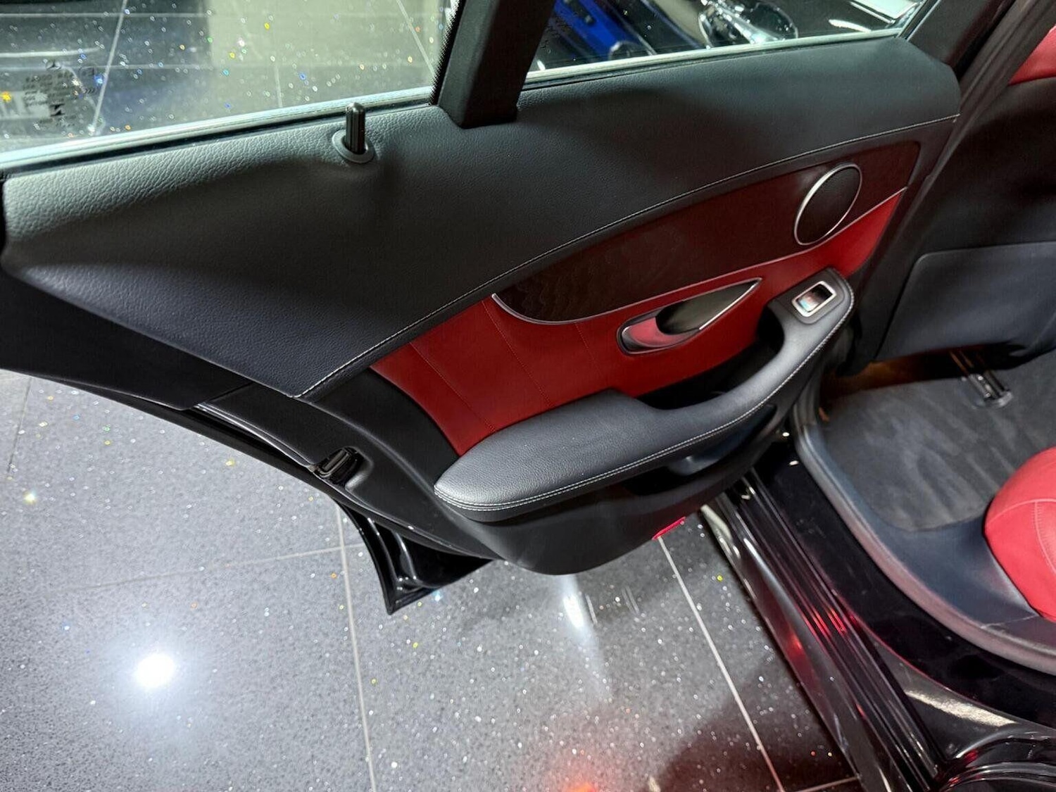 Used Mercedes-Benz C Class 2015 for sale - 76713031: Photo 64