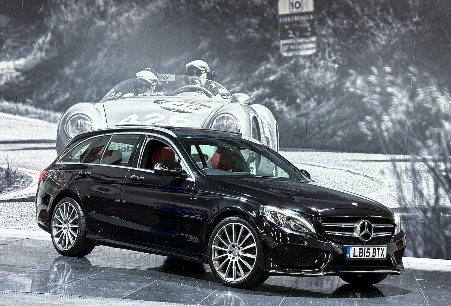 Used Mercedes-Benz C Class 2015 for sale - 76713031: Photo 65