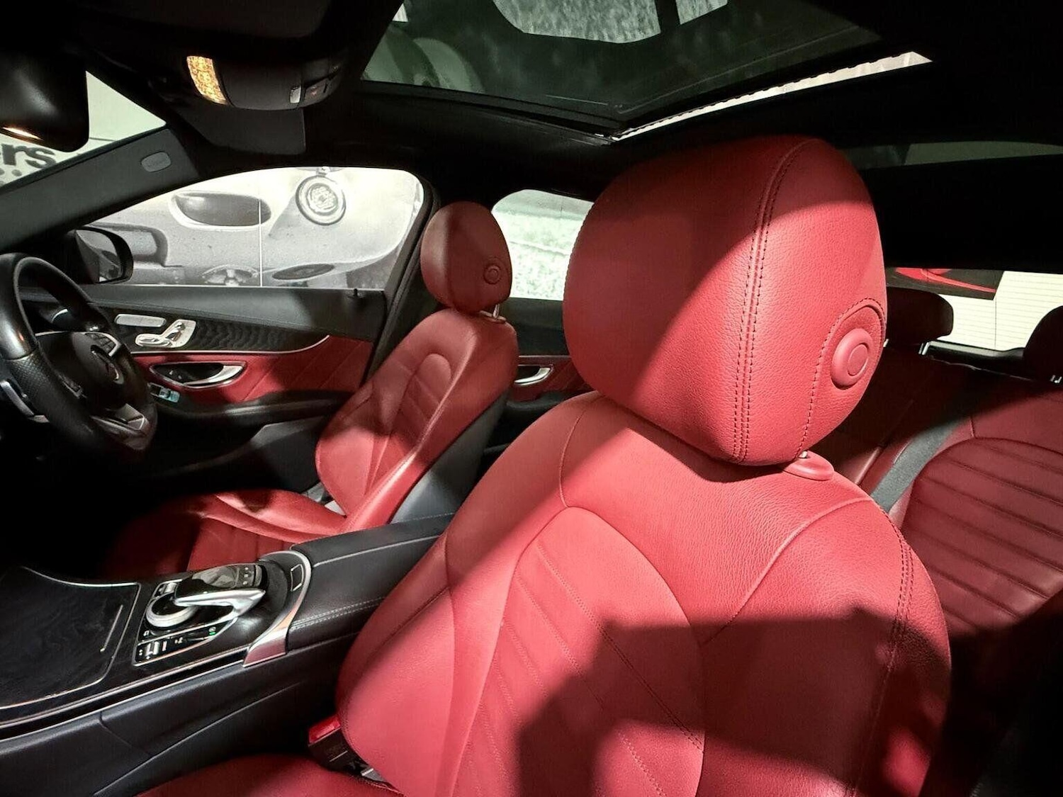 Used Mercedes-Benz C Class 2015 for sale - 76713031: Photo 9