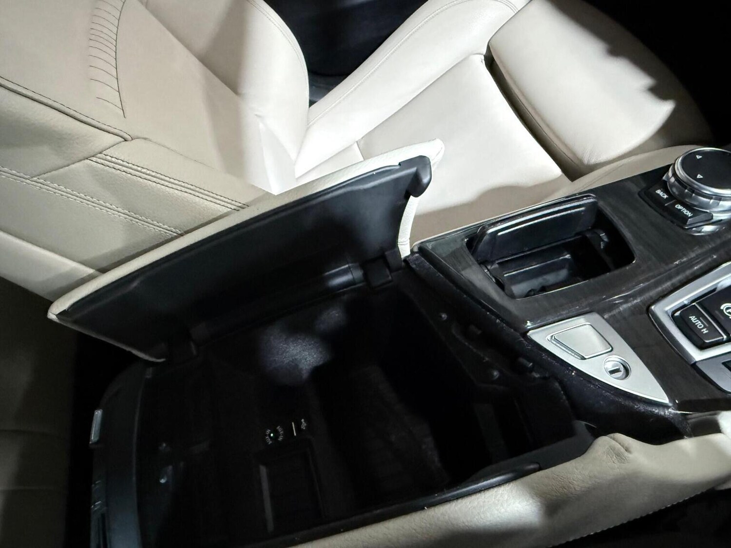 Used BMW 5 Series 2015 for sale - 77906417: Photo 47