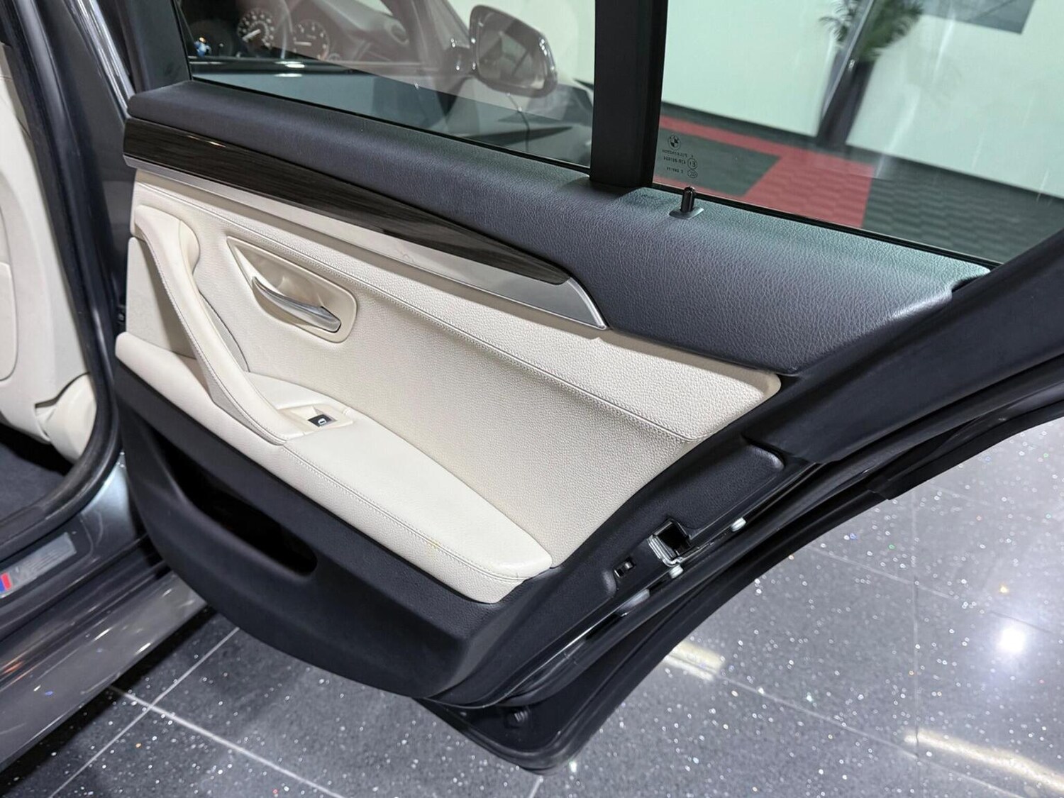 Used BMW 5 Series 2015 for sale - 77906417: Photo 51