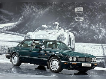 Used Jaguar XJ 1997 for sale - 77906406: Photo