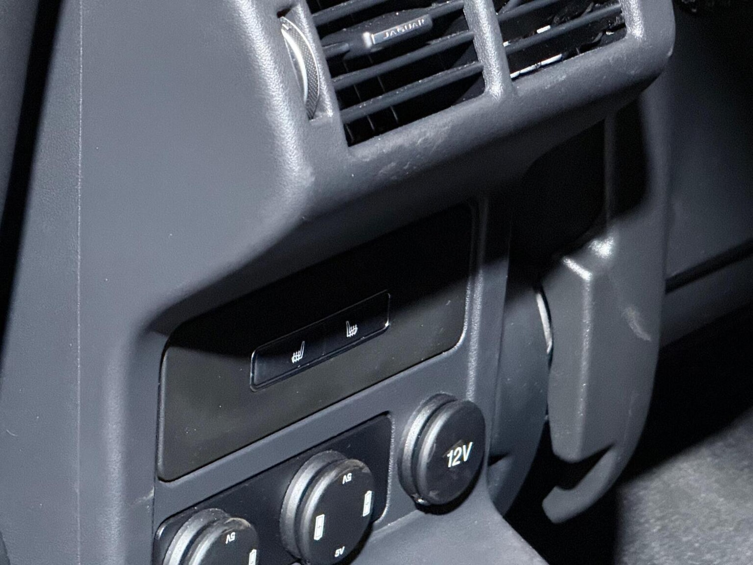 Used Jaguar F-Pace 2017 for sale - 76762157: Photo 14