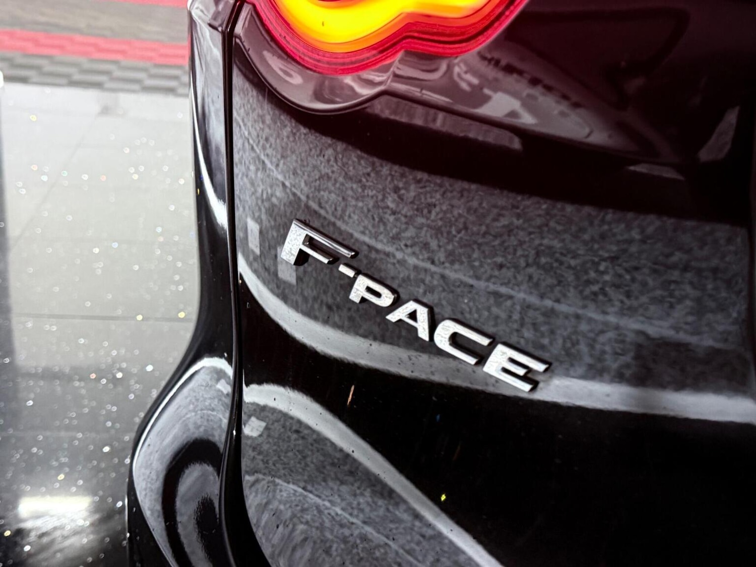 Used Jaguar F-Pace 2017 for sale - 76762157: Photo 24