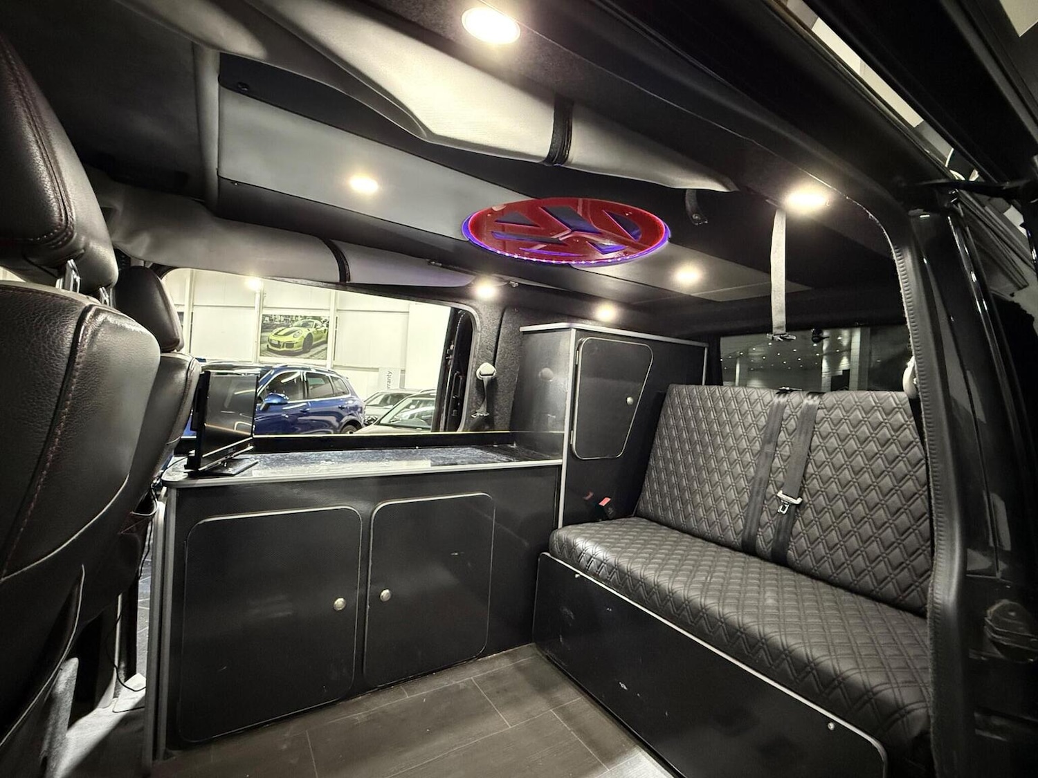 Used Volkswagen Transporter Sportline 2014 for sale - 77014776: Photo 10